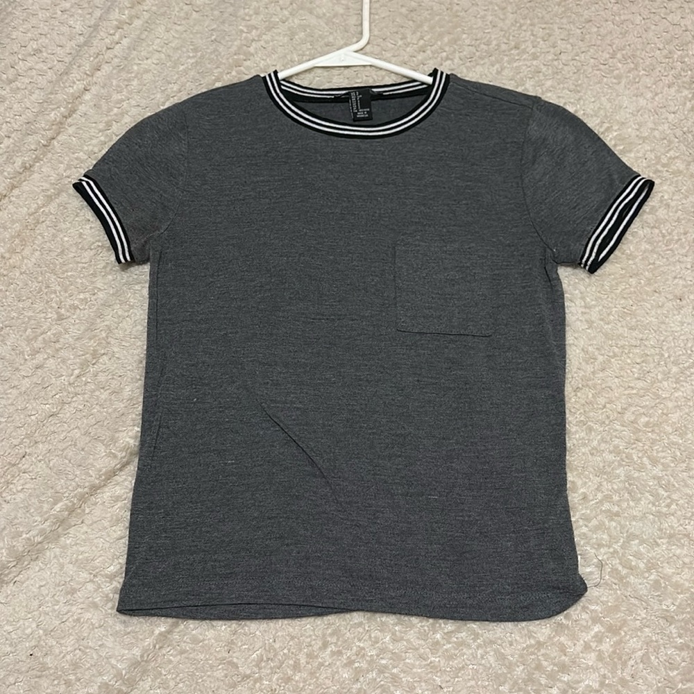 Forever21 grey top